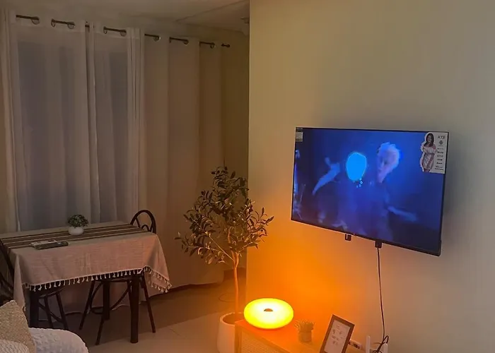 Apartamento Jfs Staycation At Birch Tower - Cozy